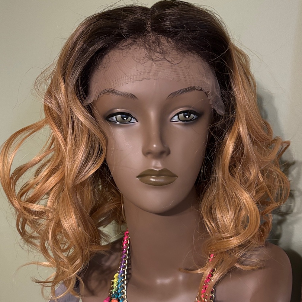 Bobbi Boss Natural Lacefront and Hand-Tied Lace Part Wig NWOT - Picture 4 of 17